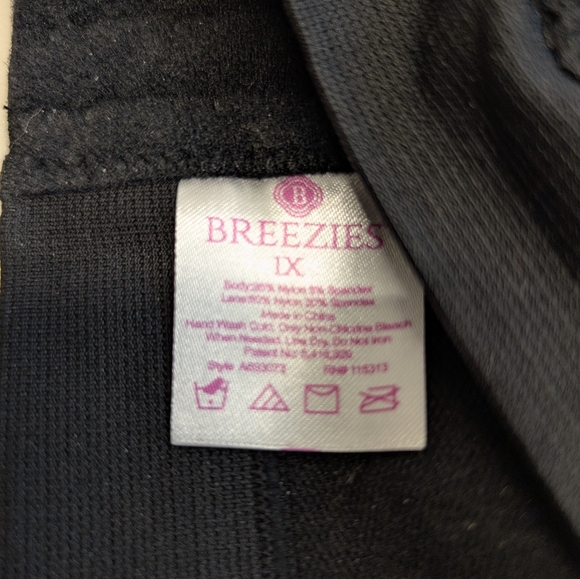 Breezies Seamless Set of (2) Lace Cami Bras with Removeable Pads Size 1X NWOT - Picture 5 of 8